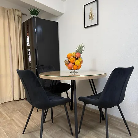 Helena Apartman Kastela